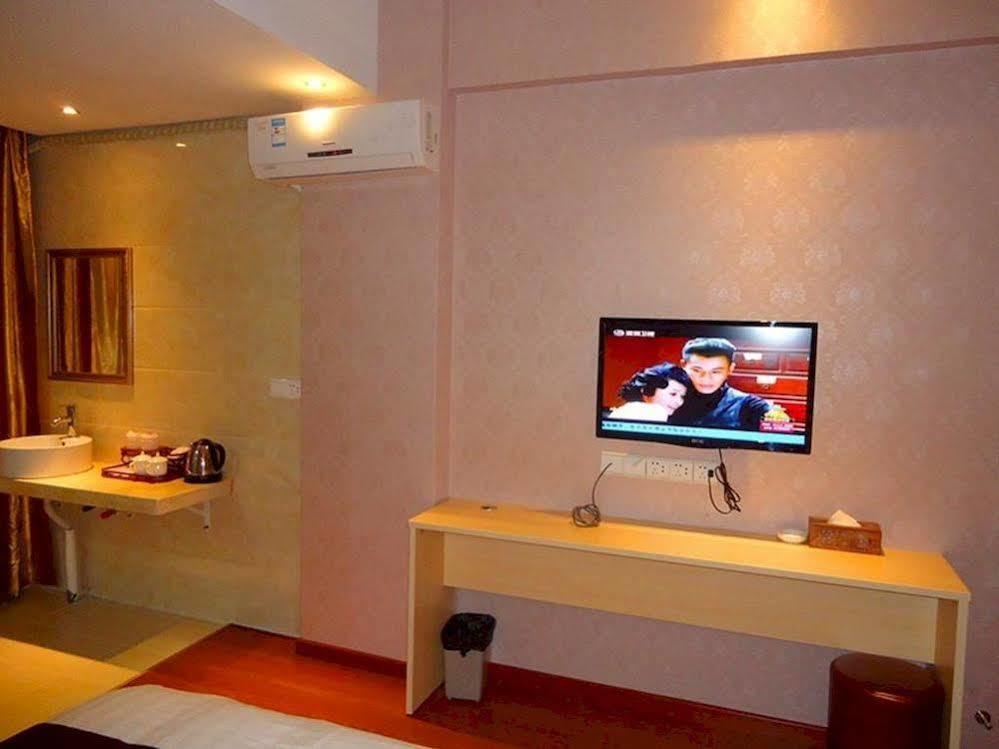Shenzhen Civil Aviation Hotel Exterior photo
